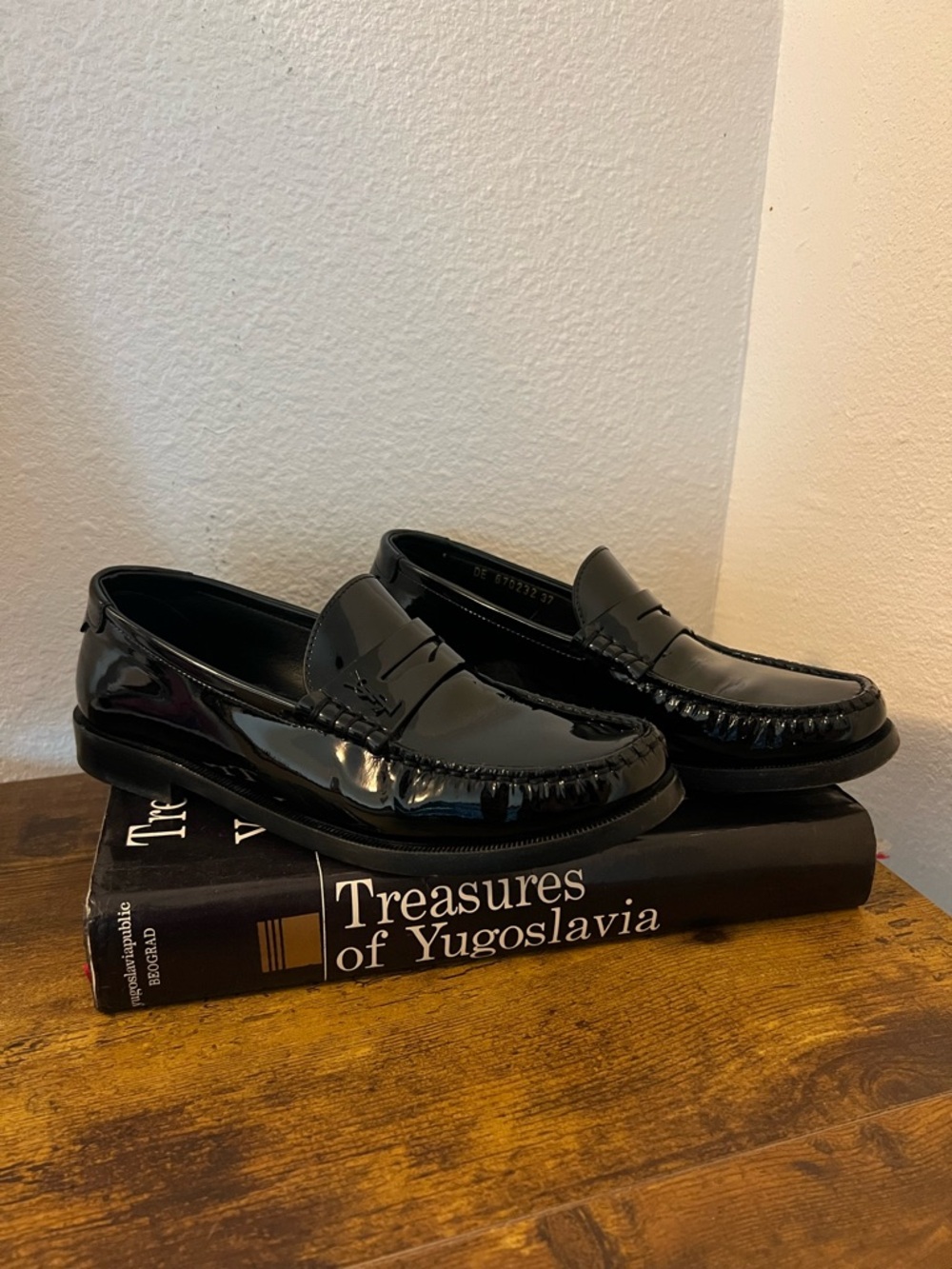 Saint Laurent Le Loafer size 37